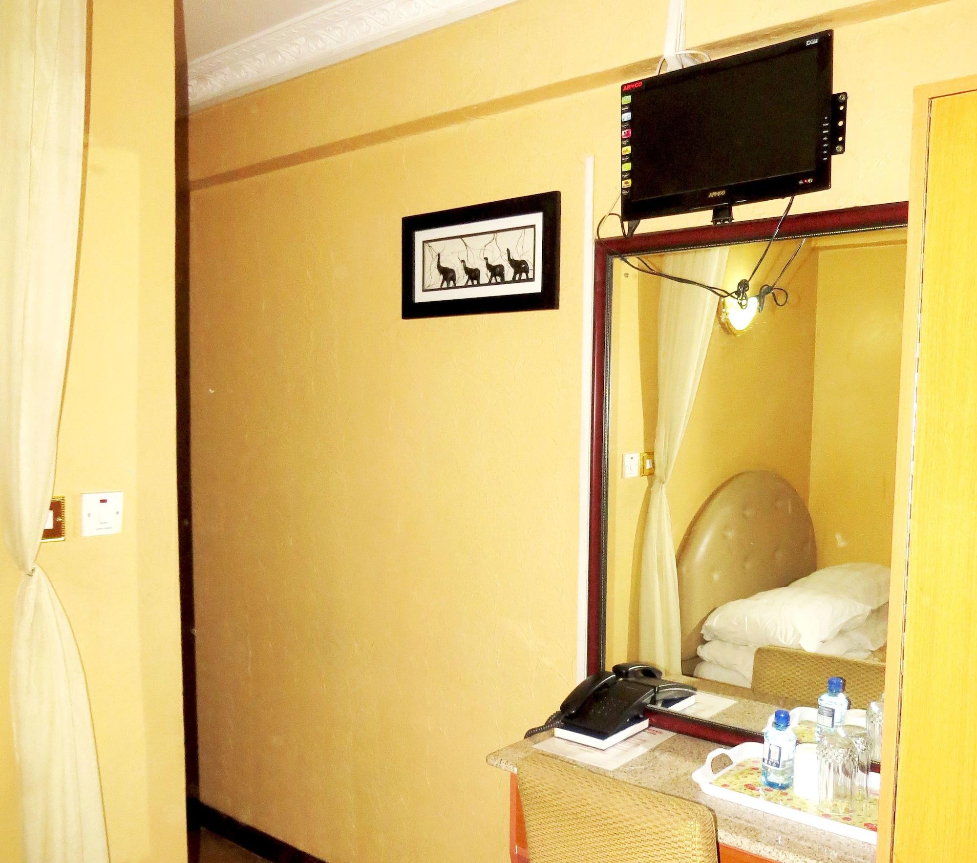 Bienvenue Delta Hotel Найроби Экстерьер фото